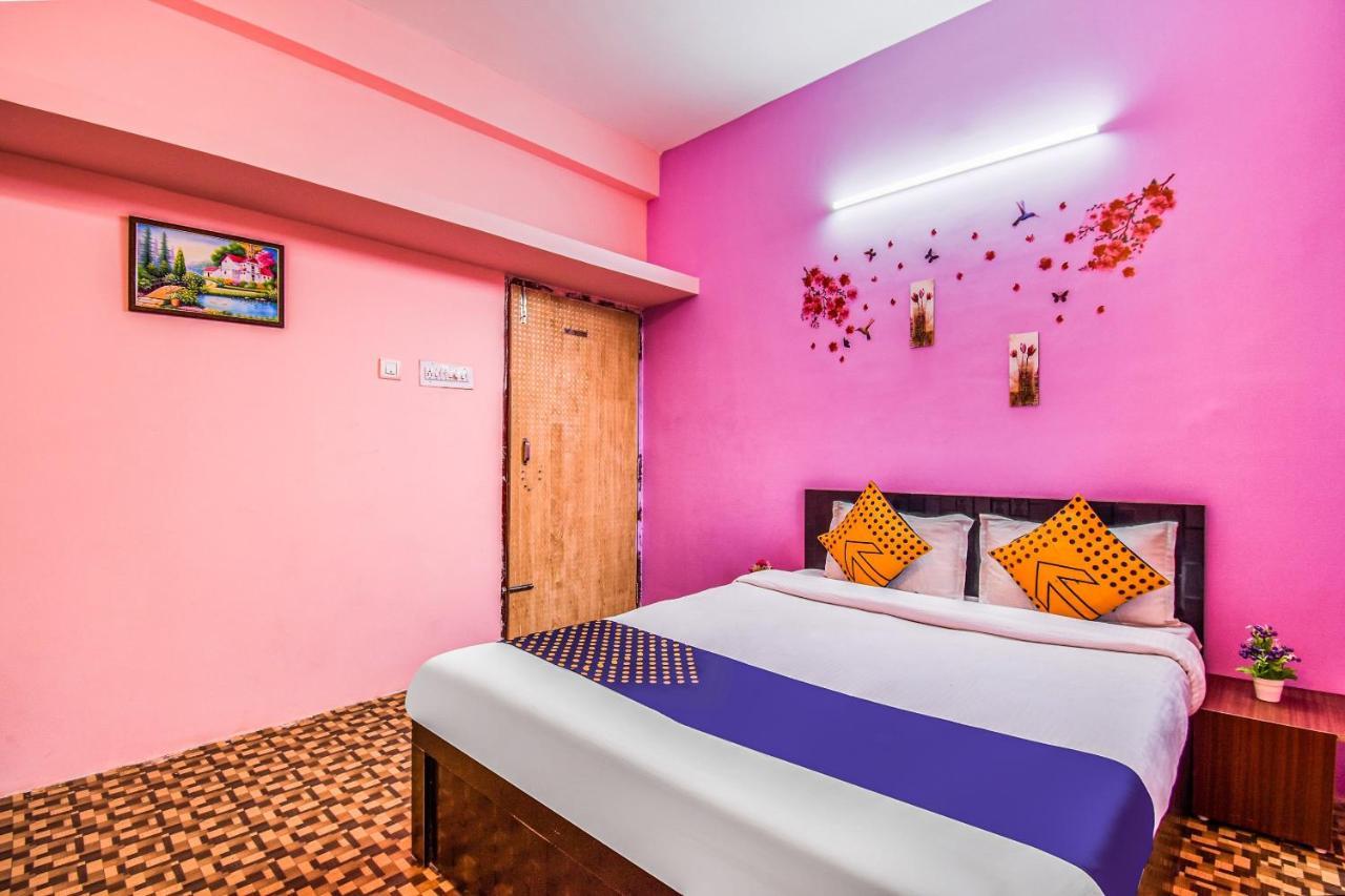 Spot On M R Plaza Otel Bhubaneswar Dış mekan fotoğraf